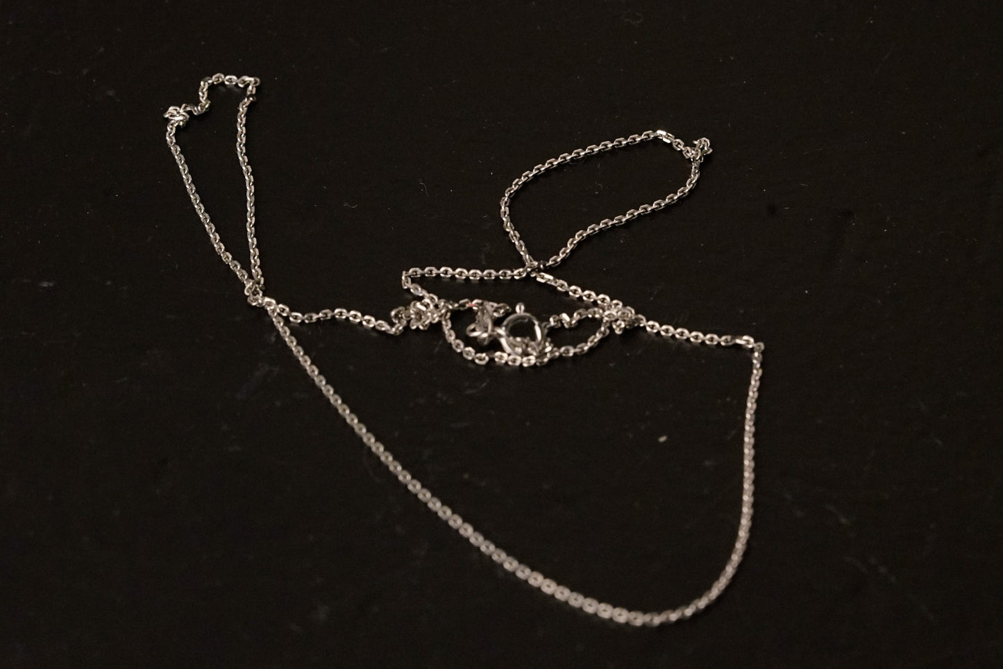 14k White Gold cable chain
